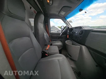 2019 Ford Super Duty E-350 Cutaway DRW - miniatura 8
