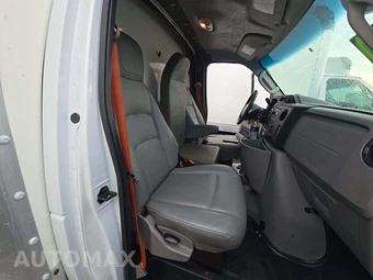 2019 Ford Super Duty E-350 Cutaway DRW - miniatura 15
