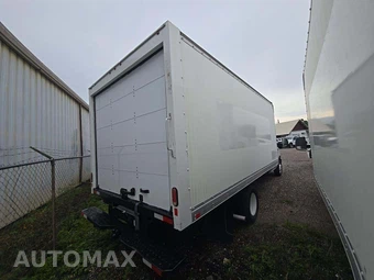 2019 Ford Super Duty E-350 Cutaway DRW - miniatura 3