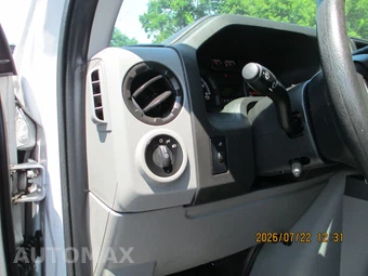 2019 Ford Super Duty E-350 Cutaway DRW - miniatura 23