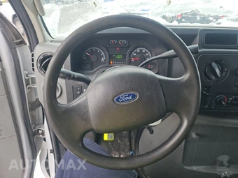 2019 Ford Super Duty E-350 Cutaway DRW – miniatura 10