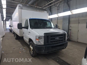 2019 Ford Super Duty E-350 Cutaway DRW – miniatura 3