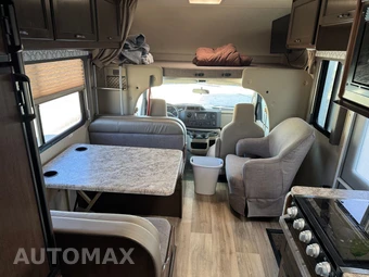 2019 Ford Super Duty E-350 Cutaway DRW - miniatura 8