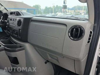 2019 Ford Super Duty E-350 Cutaway DRW – miniatura 16