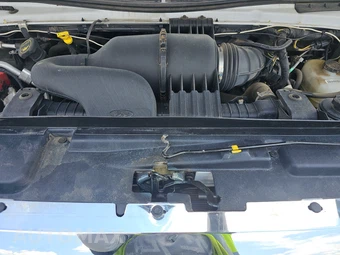2019 Ford Super Duty E-450 Cutaway DRW 176.0" WB - miniatura 14