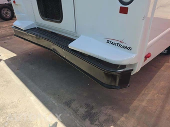2019 Ford Super Duty E-450 Cutaway DRW - miniatura 20