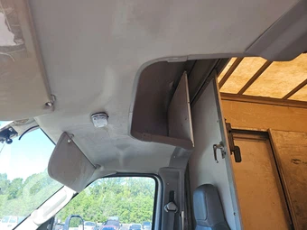 2019 Ford Super Duty E-450 Cutaway DRW – miniatura 18