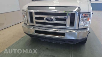 2019 Ford Super Duty E-450 Cutaway DRW – miniatura 33