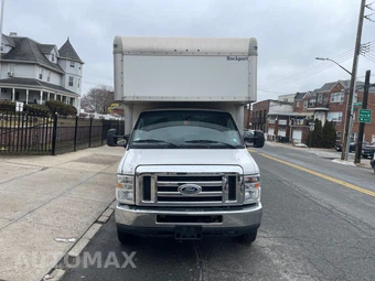 2019 Ford Super Duty E-450 Cutaway DRW - miniatura 2