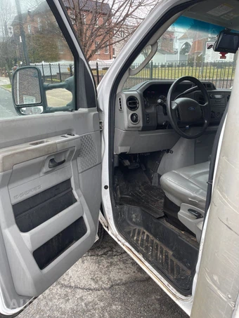 2019 Ford Super Duty E-450 Cutaway DRW - miniatura 21
