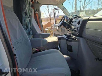 2019 Ford Super Duty E-450 Cutaway DRW - miniatura 15