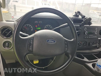 2019 Ford Super Duty E-450 Cutaway DRW - miniatura 10