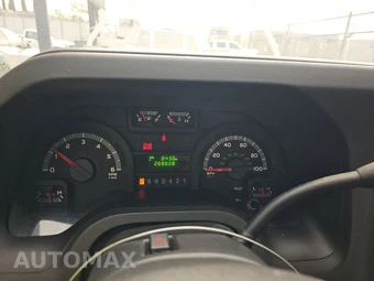 2019 Ford Super Duty E-450 Cutaway DRW - miniatura 12