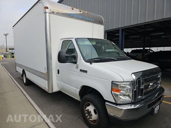 2019 Ford Super Duty E-450 Cutaway DRW - miniatura 3