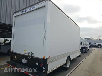 2019 Ford Super Duty E-450 Cutaway DRW - miniatura 4
