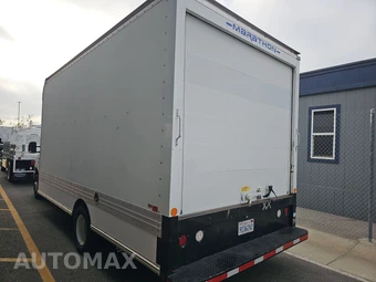 2019 Ford Super Duty E-450 Cutaway DRW - miniatura 6