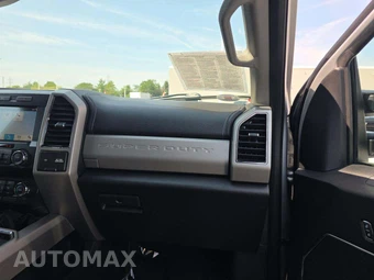 2019 Ford Super Duty F-250 Lariat Crew Cab Medium Bed - miniatura 19