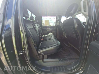 2019 Ford Super Duty F-250 Lariat Crew Cab Medium Bed - miniatura 16