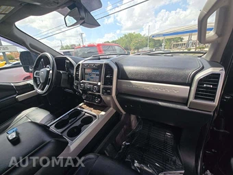 2019 Ford Super Duty F-250 Lariat Crew Cab Medium Bed - miniatura 19