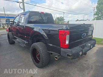 2019 Ford Super Duty F-250 Lariat Crew Cab Medium Bed - miniatura 2