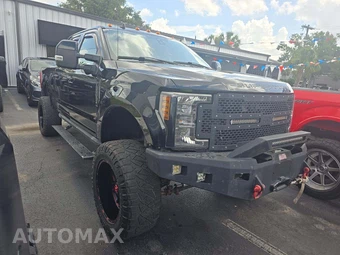 2019 Ford Super Duty F-250 Lariat Crew Cab Medium Bed - miniatura 4