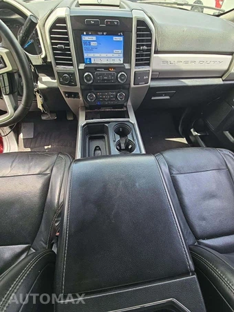 2019 Ford Super Duty F-250 Lariat Crew Cab Medium Bed - miniatura 10