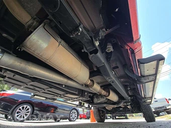 2019 Ford Super Duty F-250 Lariat Crew Cab Medium Bed - miniatura 17