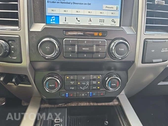 2019 Ford Super Duty F-250 Lariat Crew Cab Medium Bed - miniatura 26