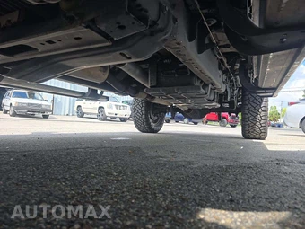 2019 Ford Super Duty F-250 Lariat Crew Cab Medium Bed - miniatura 7