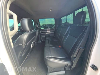 2019 Ford Super Duty F-250 Lariat Crew Cab Medium Bed - miniatura 13