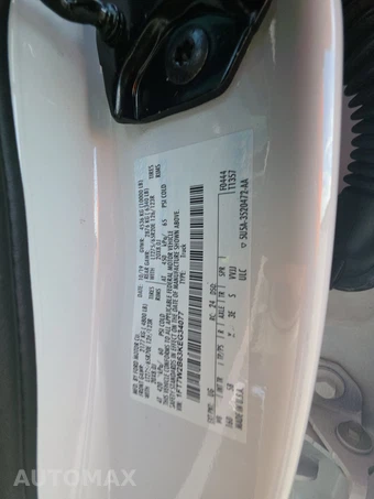 2019 Ford Super Duty F-250 Lariat Crew Cab Medium Bed - miniatura 14