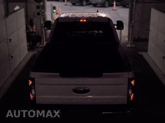 2019 Ford Super Duty F-250 Lariat Crew Cab Medium Bed - miniatura 5