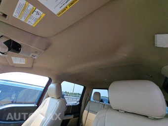 2019 Ford Super Duty F-250 Lariat Crew Cab Medium Bed - miniatura 19