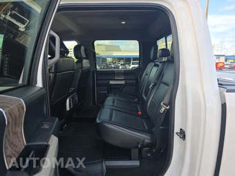 2019 Ford Super Duty F-250 Lariat Crew Cab Medium Bed - miniatura 13