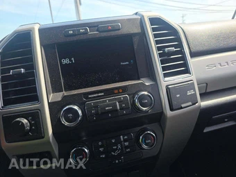 2019 Ford Super Duty F-250 Lariat Crew Cab Medium Bed - miniatura 10