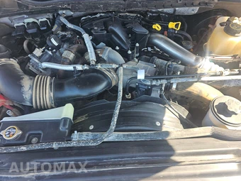 2019 Ford Super Duty F-250 Lariat Crew Cab Medium Bed - miniatura 15