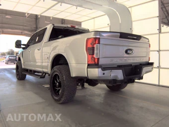 2019 Ford Super Duty F-250 Lariat Crew Cab Medium Bed - miniatura 6