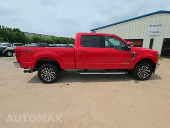 2019 Ford Super Duty F-250 Lariat Crew Cab Medium Bed - miniatura 5