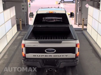 2019 Ford Super Duty F-250 Lariat Crew Cab Medium Bed - miniatura 5