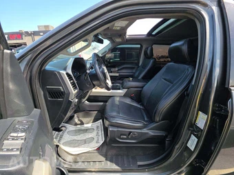 2019 Ford Super Duty F-250 Lariat Crew Cab Medium Bed - miniatura 6