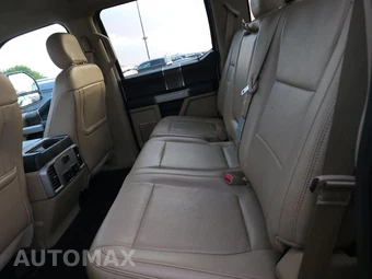 2019 Ford Super Duty F-250 Lariat Crew Cab Medium Bed - miniatura 13