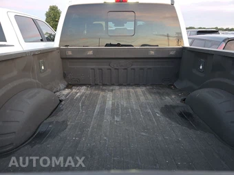 2019 Ford Super Duty F-250 Lariat Crew Cab Medium Bed - miniatura 16