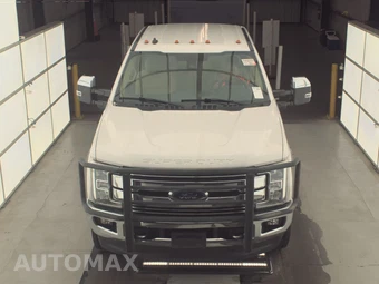 2019 Ford Super Duty F-250 Lariat Crew Cab Medium Bed - miniatura 2