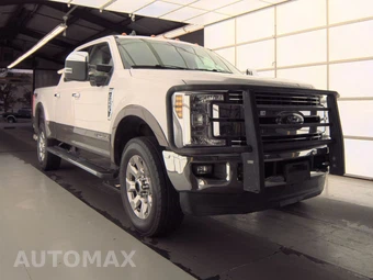 2019 Ford Super Duty F-250 Lariat Crew Cab Medium Bed - miniatura 3