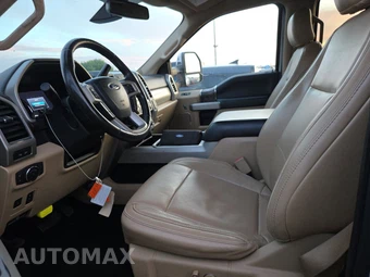 2019 Ford Super Duty F-250 Lariat Crew Cab Medium Bed - miniatura 7