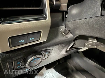 2019 Ford Super Duty F-250 Lariat Crew Cab Medium Bed - miniatura 27