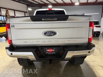 2019 Ford Super Duty F-250 Lariat Crew Cab Medium Bed - miniatura 6