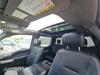 2019 Ford Super Duty F-250 Lariat Crew Cab Medium Bed - miniatura 11