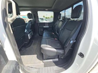2019 Ford Super Duty F-250 Lariat Crew Cab Medium Bed - miniatura 13