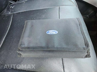 2019 Ford Super Duty F-250 Lariat Crew Cab Medium Bed - miniatura 32